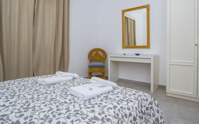 Lorenia Sea Side Elani Villa