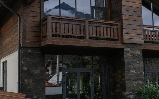 Шале Легенды Поляны