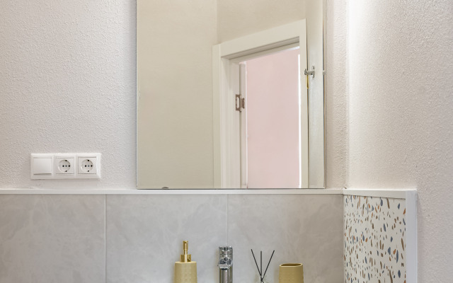 Квартира Уютная студия рядом с Невским Проспектом