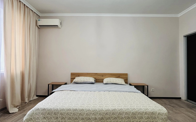 Апартаменты Уютная квартира с хорошим видом из окна