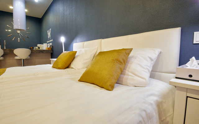 Mahaon Apartments