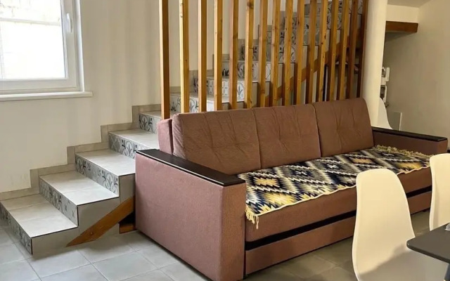 Kottedzh Treugolnik Private house