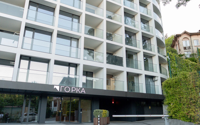 Gorka C Podogrevaemym Basseynom Flat