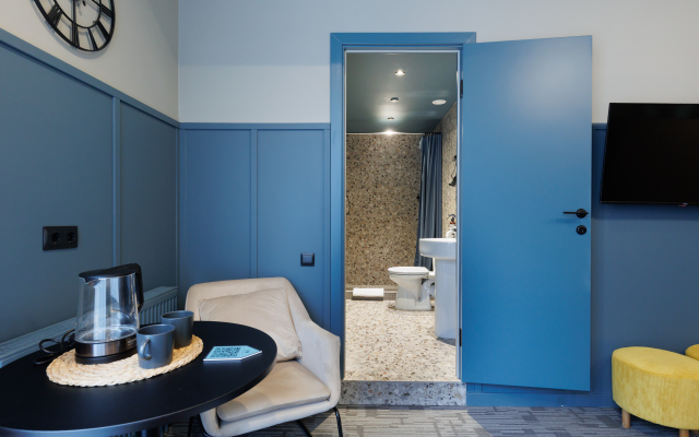 Simple Hotel B9 Furnished rooms
