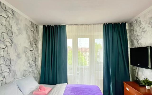 Апартаменты Однокомнатная квартира FANHOUSE