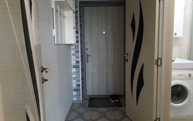 Komfort-klassa vblizi Istoricheskogo Tcentra Flat