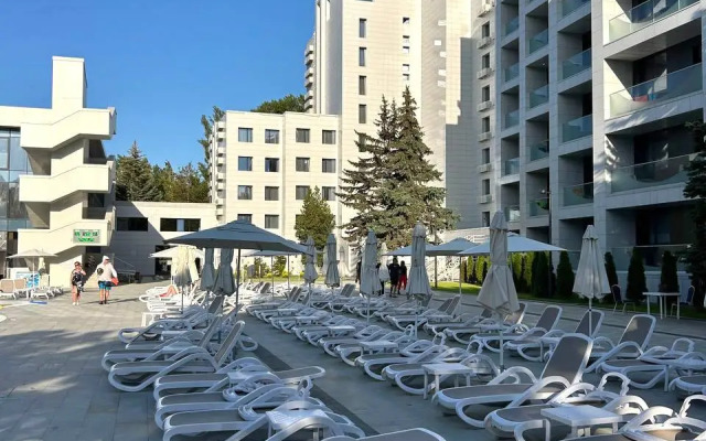 Studio Flow Apartments
