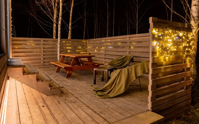 Point 382 Olivkovyj Guest House