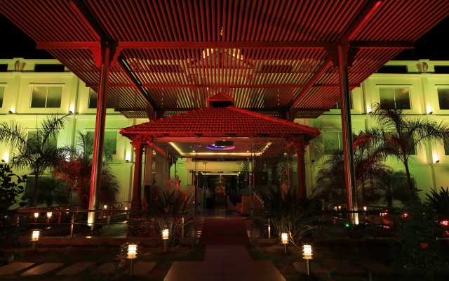 Jalmahal Resort & Spa Hotel