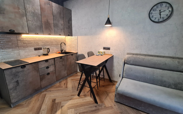 Kvartira S Kaminom Apartments
