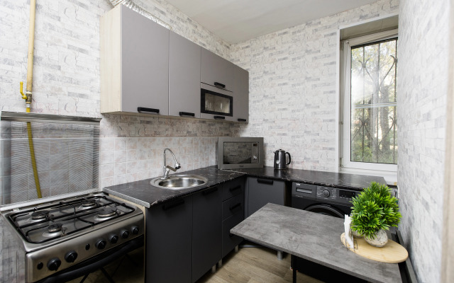 Апартаменты Отличный День рядом с ТРЦ Алмаз