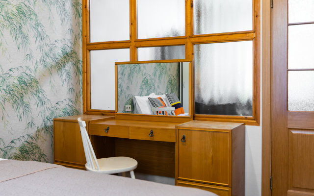 V Aptekarskom pereulke Flat