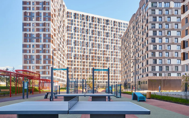 Likehome Life  Spartak Dvizhenie Trekhmestnaya Studiya S Kukhney Apartment