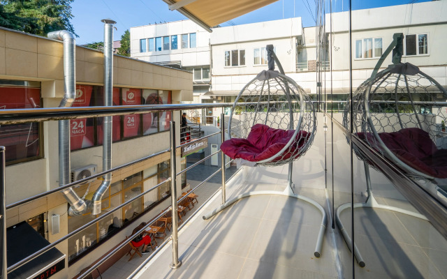 Orange Apart V Tsentre Sochi Na Navaginskoy Apartments