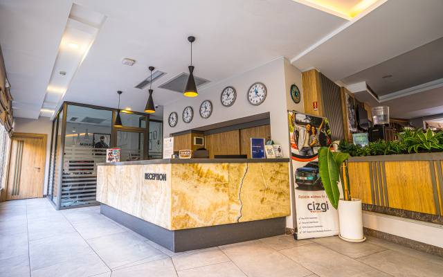 Peramis Hotel & Spa - Image 4