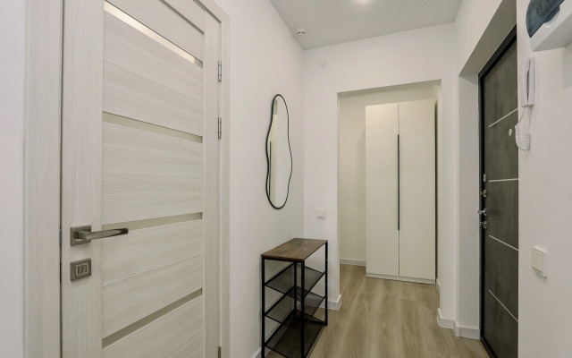 Odnokomnatnaya 50 M²  9/24 Etazh Flat