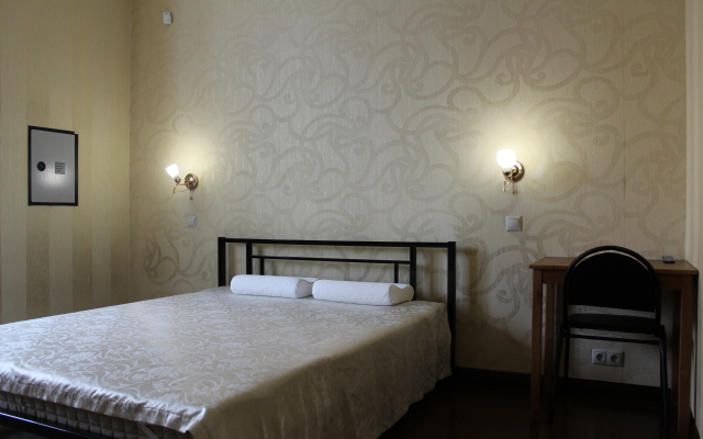 Avgust Kurskij Guesthouse
