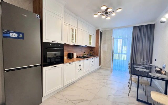 V Shikarnom Rayone Goroda Flat