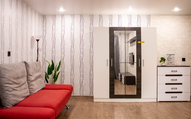 The apartment is centrally located 5 minutes from the main attractions