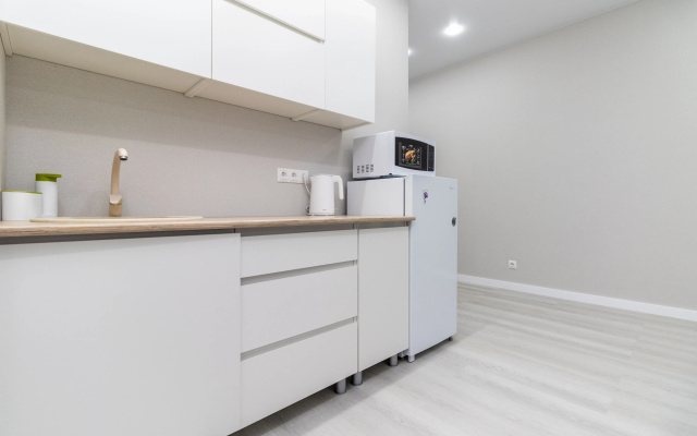 Apartamenty Divan-Krovat' s potrasausim vidom na reku