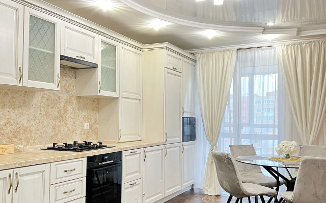 Квартира Роскошная Kravc Group с камином и просторной лоджией