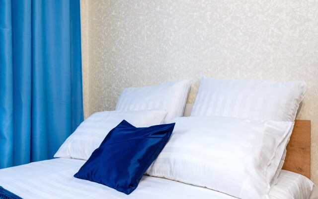 Квартира Охтинская аллея 4