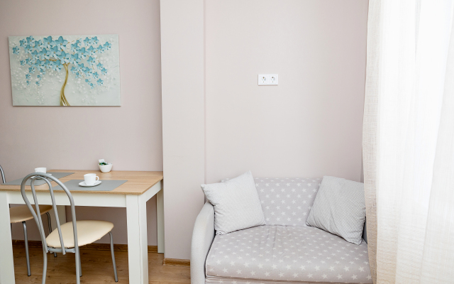 Апартаменты Домино на Набережной Реки Иртыш