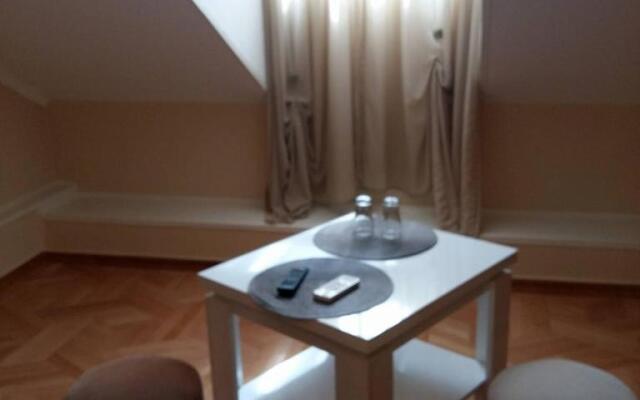 Renesans Hotel