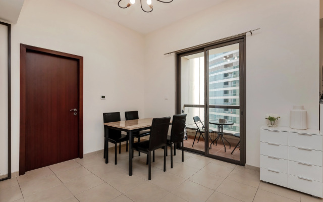 Excellent 1bdr At Bahar 6 Apartments