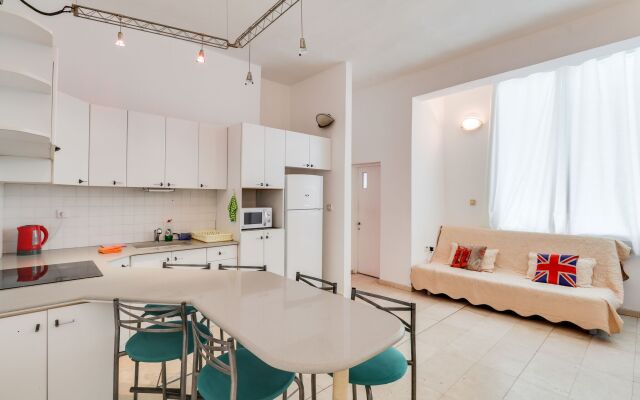 SHaYaSH Brand ApartmentsTLV BY21