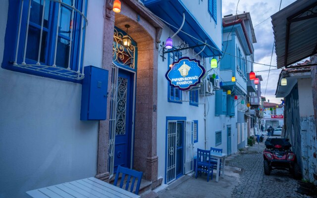 Papazın Konağı Pansiyon Hotel
