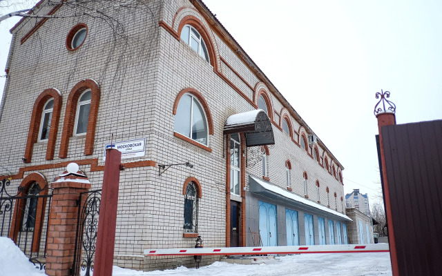 Апартаменты У ТЦ Юго-Запад 2