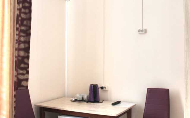 Lucky-House Guest house