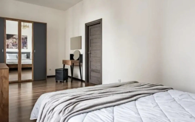 Квартира на Александра Матросова 3