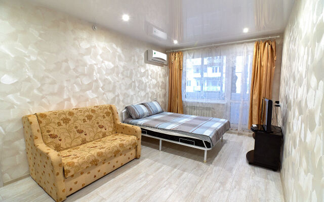 Chaykovskogo 25 Apartments