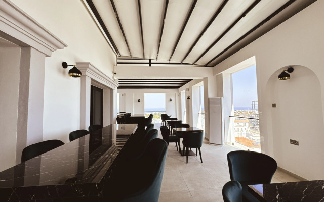 Dorana Art Hotel
