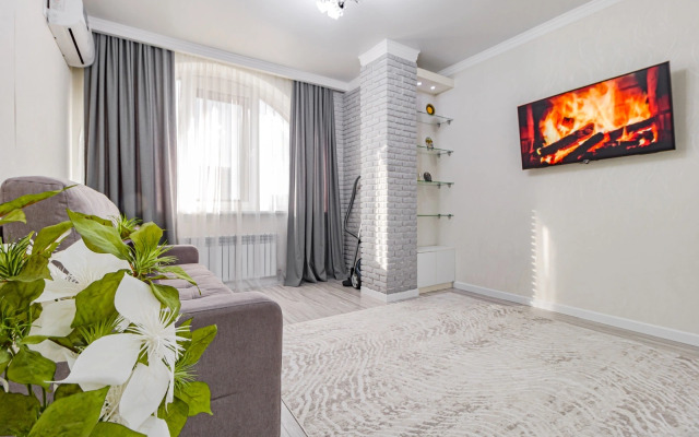 Svetlye I Uyutnye Ryadom S Botanicheskim Sadom Apartments