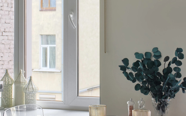 Апартаменты MyHomeYourHome на Лиговском проспекте д.141 Б