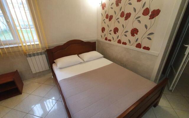 Nariman Hotel