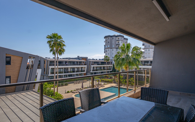 3+1 Glory Life Kshabithouse Apartments