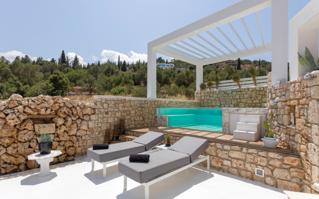 Dion Villa