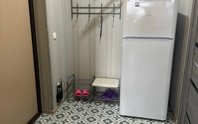 Апартаменты Эверест 10лет октября 87