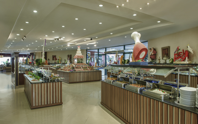 Delphin Palace Hotel - Ultra All Inclusive