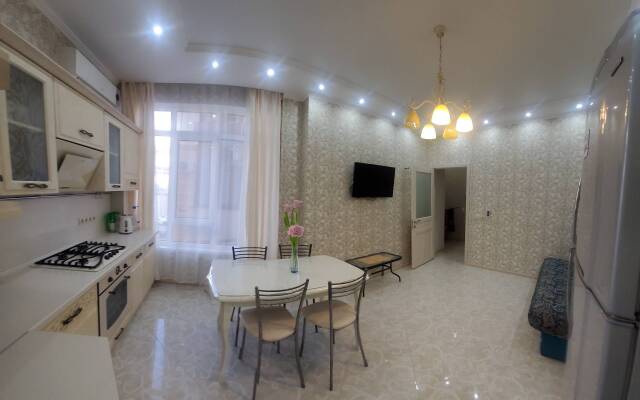 Квартира 2-х комнатная, рядом с отелем Алеан