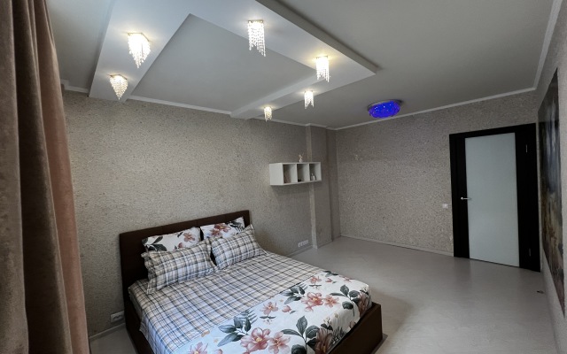 Kvartira Alexhome Rp Sverdlovskiy Mikhaila Marchenko 8 Apartments