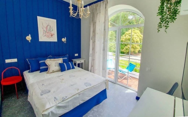 Alisa, Privet Guest House