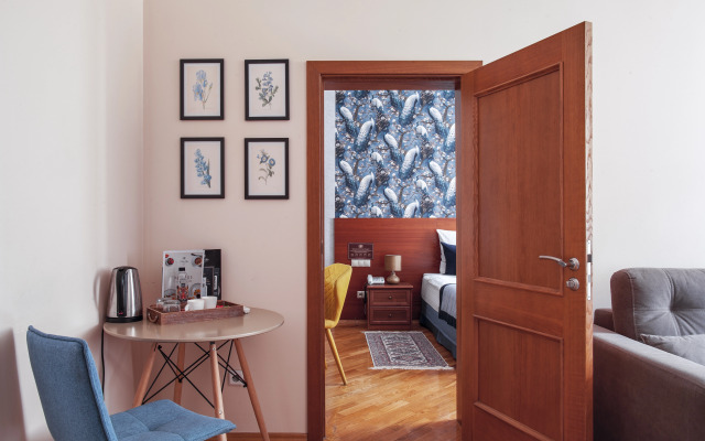 PoliArt Hotel