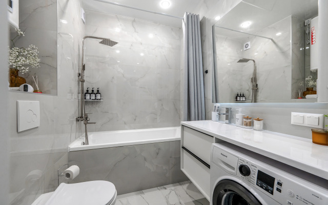 Lazurnaya Yevro-2 Zhk Chernaya Rechka U M. Lesnaya Flat