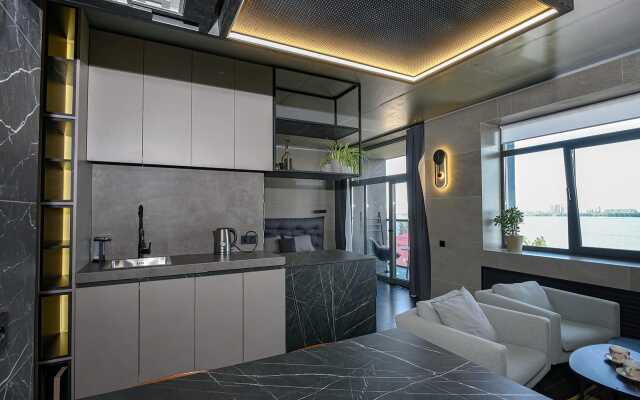 Апартаменты Студия Лофт на Набережной Максима Горького