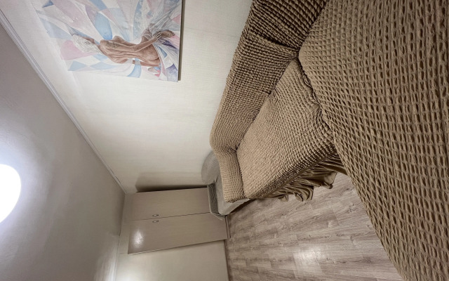 2-Komnatnye Cherez Dorogu ot Avtovokzala! Apartment
